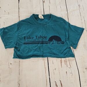 Lake Tahoe Women's Homemade Green Crop Top Size Small